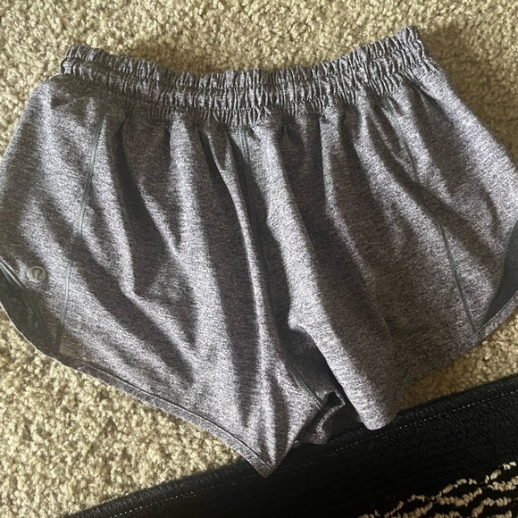 Heather grey Lulu shorts - Picture 2 of 3